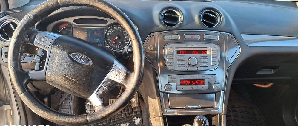 Ford Mondeo cena 9999 przebieg: 352000, rok produkcji 2009 z Brzesko małe 121